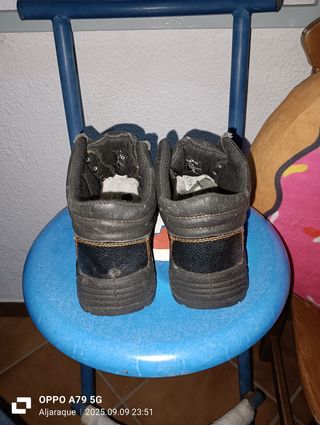 Botas de trabajo negras - Un solo uso