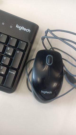 Teclado y Ratón Logitech Negro
