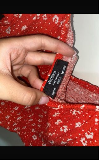 Top Bershka Rosso