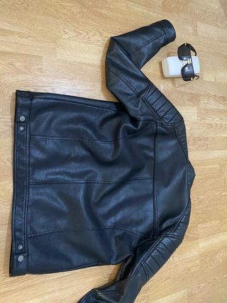 Chaqueta de Cuero Negra
