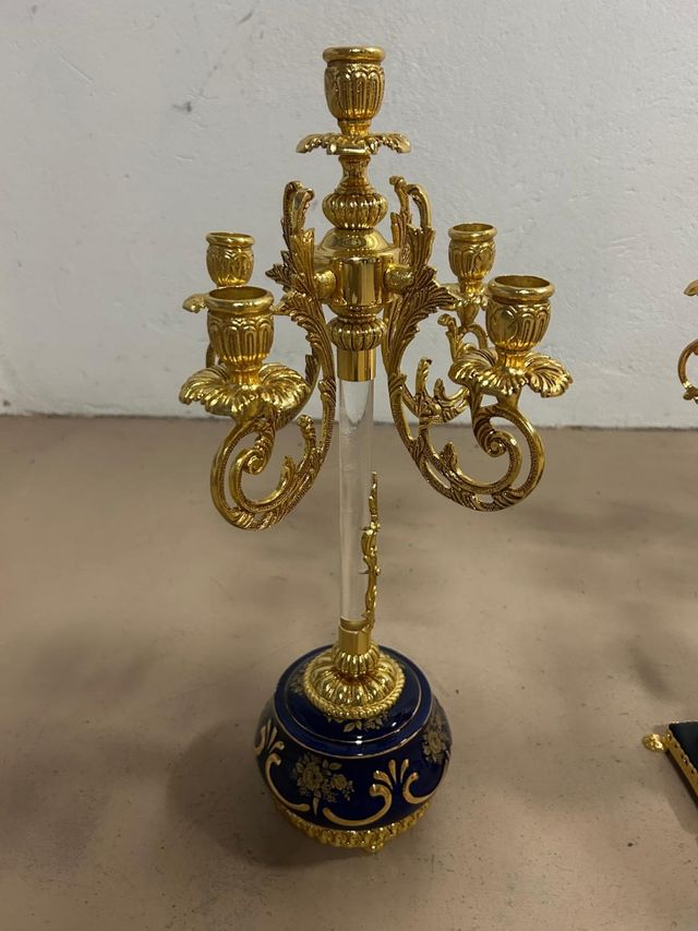Candelabros de Lujo con baño de oro y porcelana