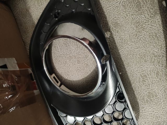 Tapas Antiniebla Mercedes W204 Cromadas