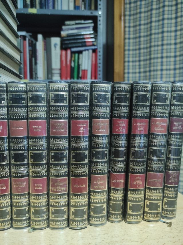 COLECCION CLASICOS UNIVERSALES -CIRCULO DE AMIGOS