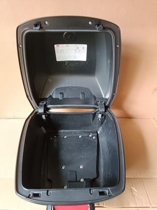 Top Case BMW S1000XR F900XR R1250RS C400 G310
