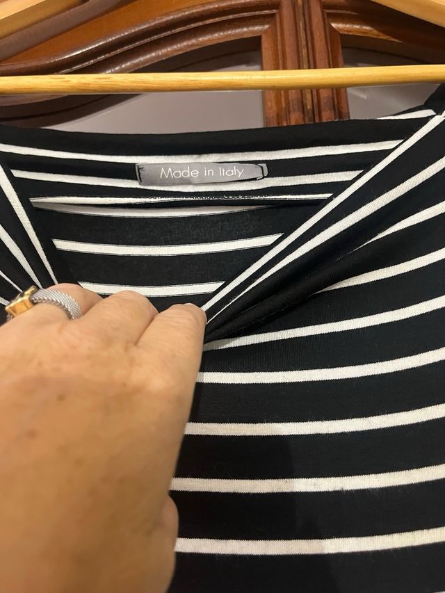 Vestido rayas hombros al aire