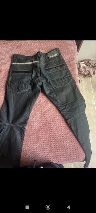 Pantalón vaquero Dainese Talla 36/36 americana