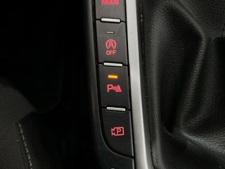 Kia Ceed 1.6 MHEV iMT Drive 100 kW (136 CV)