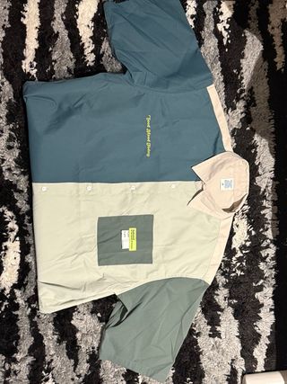 Camiseta corta de colores