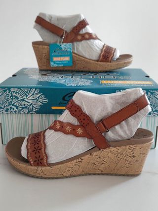 Sandalias Skechers Beverlee Cherished Aura Marrón
