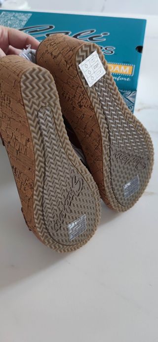 Sandalias Skechers Beverlee Cherished Aura Marrón