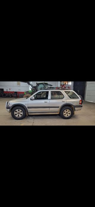Opel Frontera 2002