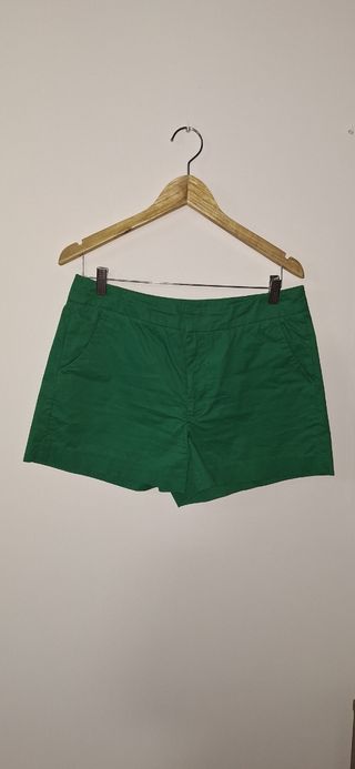 Pantalones cortos verdes