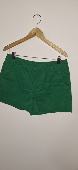 Pantalones cortos verdes