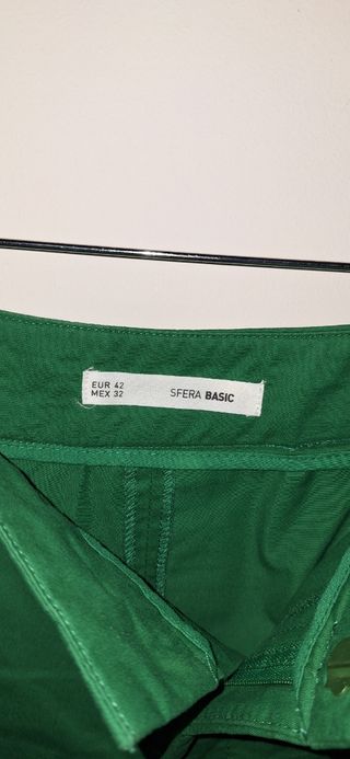 Pantalones cortos verdes