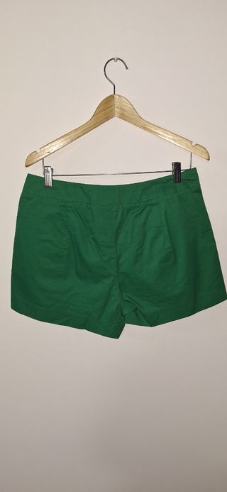 Pantalones cortos verdes