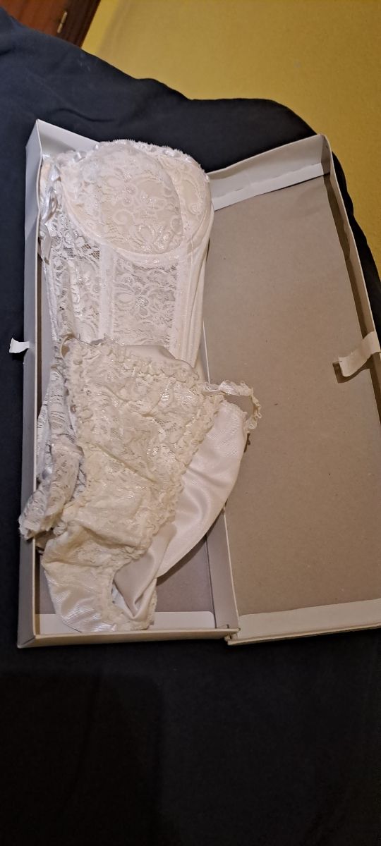 Conjunto Lenceria Donna Morgan Blanco