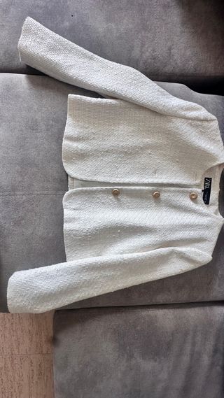 Chaqueta Zara Crema