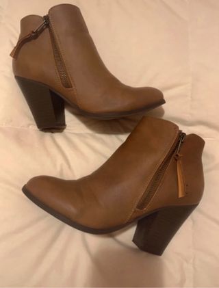 Botines Botas Tacón Marrón Estilo Camperas
