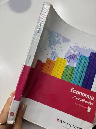 economía primero de bachillerato