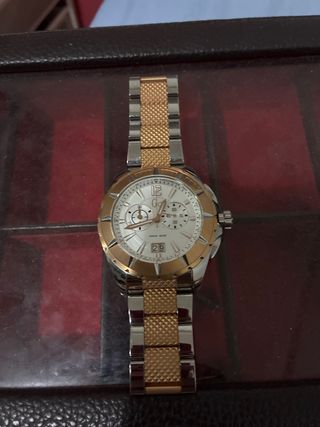 Reloj Gc Suizo Dorado y Plateado