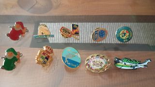 Lote 11 pins variados