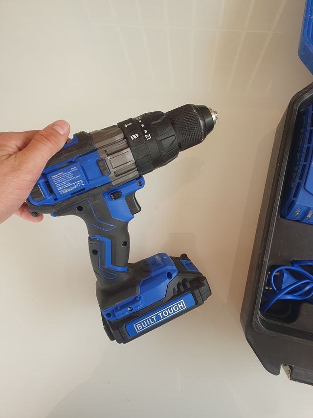 Atornillador percutor ford F18-02