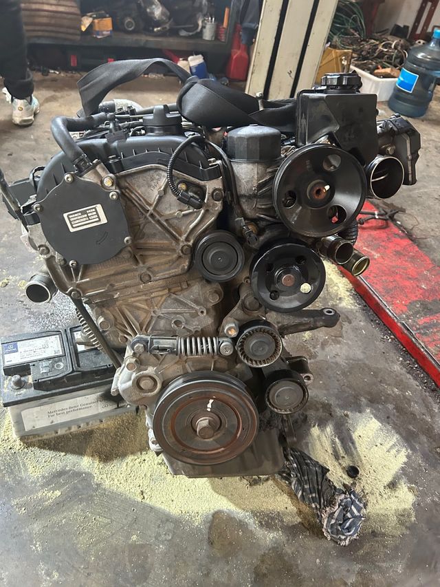 Motor motor para reparar ￼ SSANGYONG RODIUS 2014