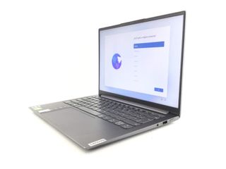 pc portatil lenovo 82sv