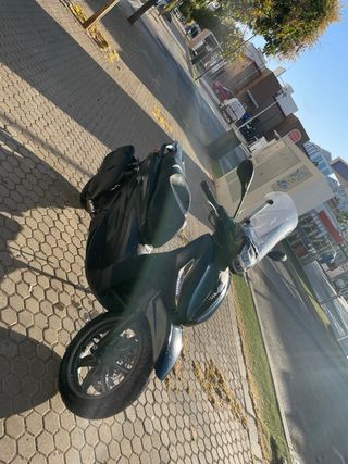 Piaggio Beverly 400 HP Moto