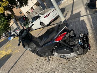 Piaggio Beverly 400 HP Moto