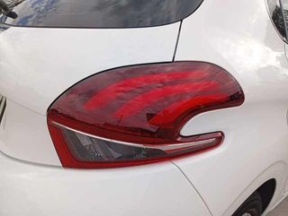 Peugeot 208 PureTech 110 SANDS Allure EAT6 81 kW (110 CV)