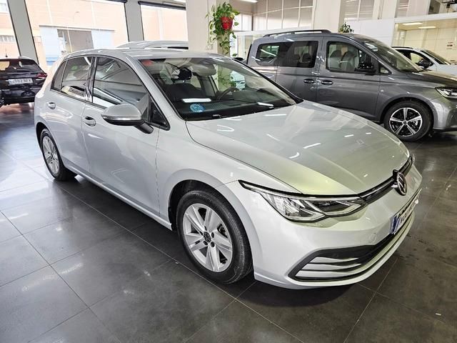 Volkswagen Golf Life 1.5 eTSI 110 kW (150 CV) DSG