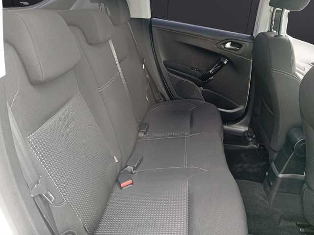 Peugeot 208 PureTech 110 SANDS Allure EAT6 81 kW (110 CV)
