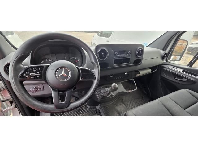 Mercedes-Benz Sprinter Furgon 314 CDI Largo 3.5T Techo alto 105 kW (143 CV)