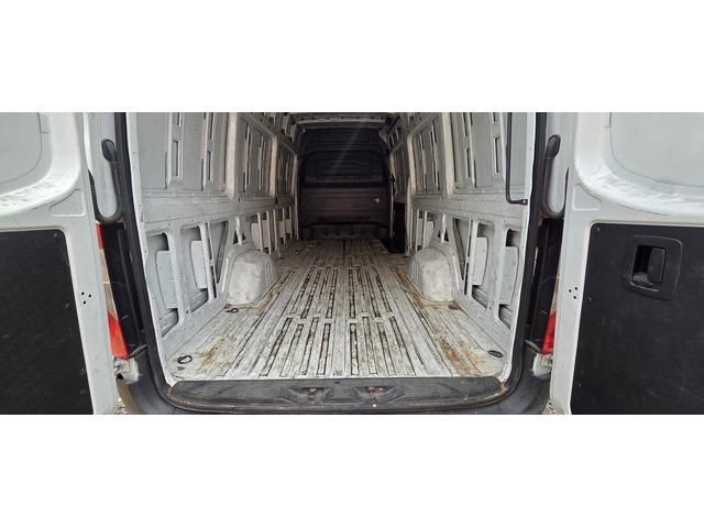 Mercedes-Benz Sprinter Furgon 314 CDI Largo 3.5T Techo alto 105 kW (143 CV)
