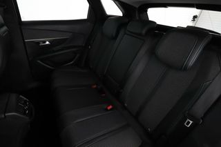 Peugeot 3008 1.5 Blue-HDi Allure Pack
