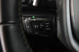 Peugeot 3008 1.5 Blue-HDi Allure Pack