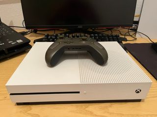 Xbox One S Blanca