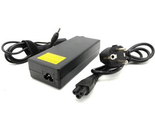 cargador portatil toshiba n17908