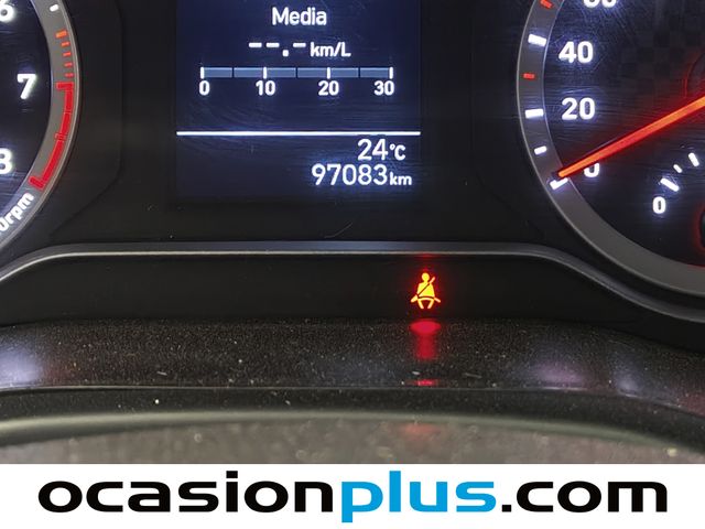 Hyundai i10 1.0 Essence 49 kW (67 CV)