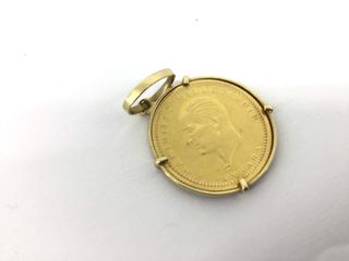 colgante oro 18k