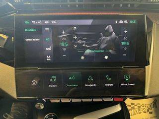 Peugeot 308 5P Allure BlueHDi 130 S&S EAT8