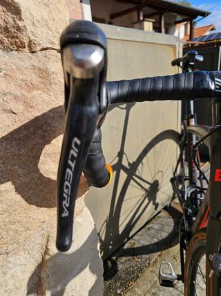 Bicicleta Carretera BH Ultralight Carbono