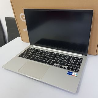 Ordenador portátil Galaxy Book3 np750xfg 8ram/512gb SSD Int