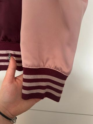 M Chaqueta Adidas Satén Rosa y Burdeos 