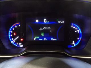 TOYOTA Corolla 1.8 125H ACTIVE TECH E-CVT