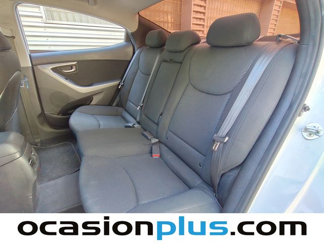 Hyundai Elantra 1.6 MPI Tecno 97 kW (132 CV)