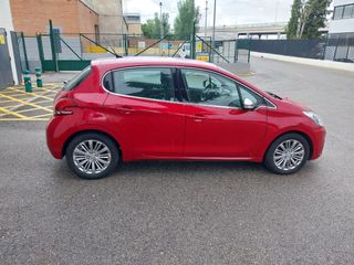 Peugeot 208 2019