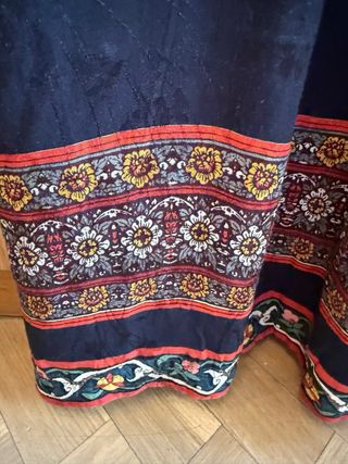 Pantalones anchos estampados