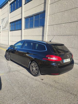 PEUGEOT 308 Nuevo 308 SW Access 1.2 PureTech 130